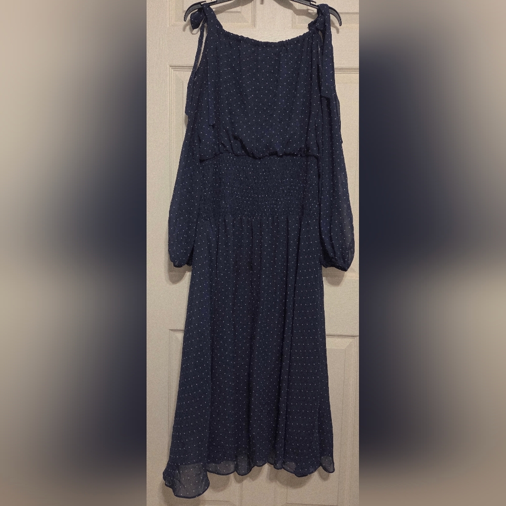 Maison Tara Cold Shoulder Polkadot Midi Dress. Size 14